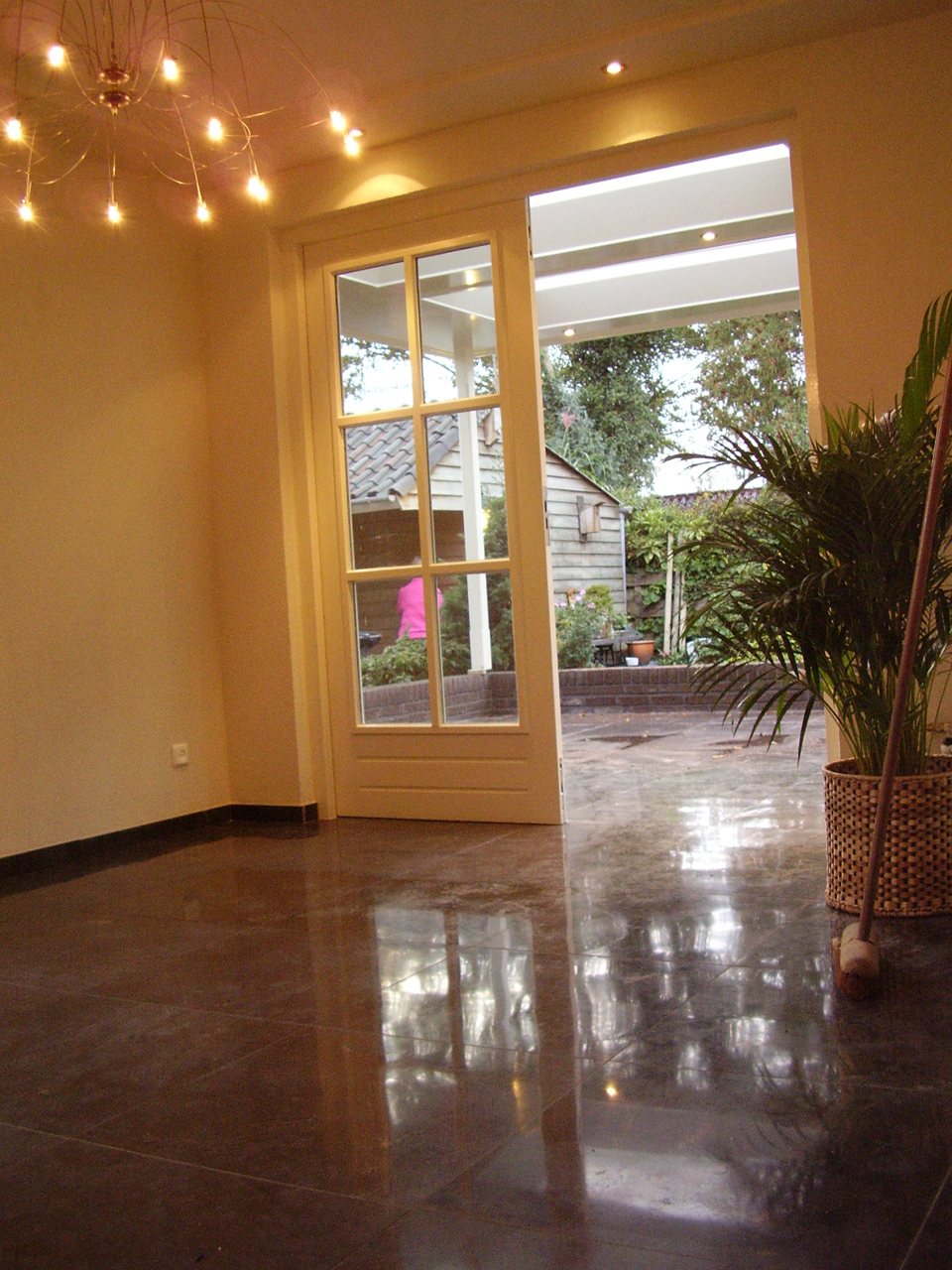 Keuken aanbouw met overkapping in rijsen